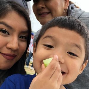 Meet your Posher, Felicia